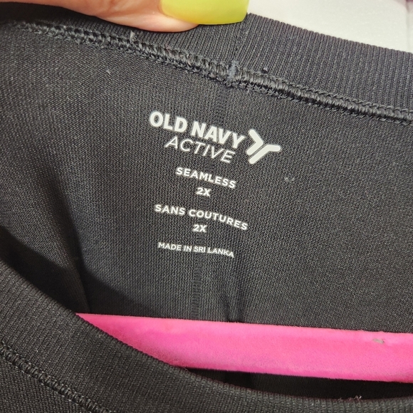 Old Navy Seamless Black Active Workout Top Long Sleeve Wicking Activewear XXL 2X - Picture 5 of 6
